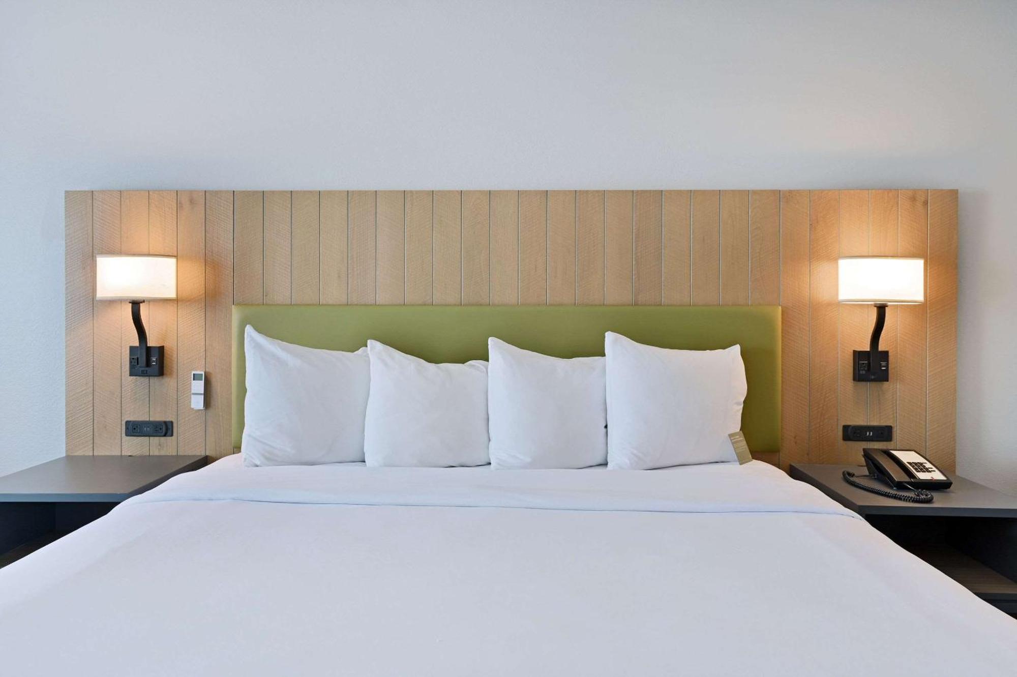 Country Inn & Suites By Radisson, Bloomington-Normal Airport, Il Exteriér fotografie