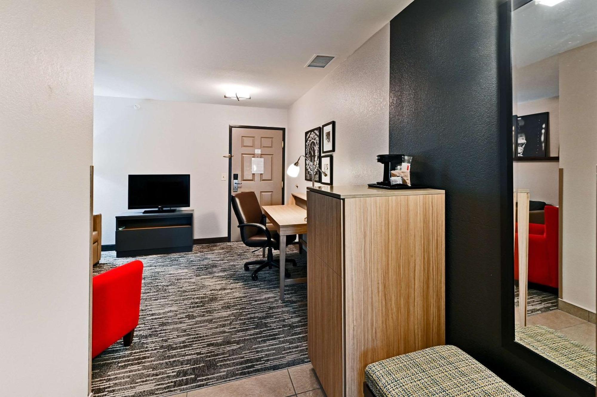 Country Inn & Suites By Radisson, Bloomington-Normal Airport, Il Exteriér fotografie