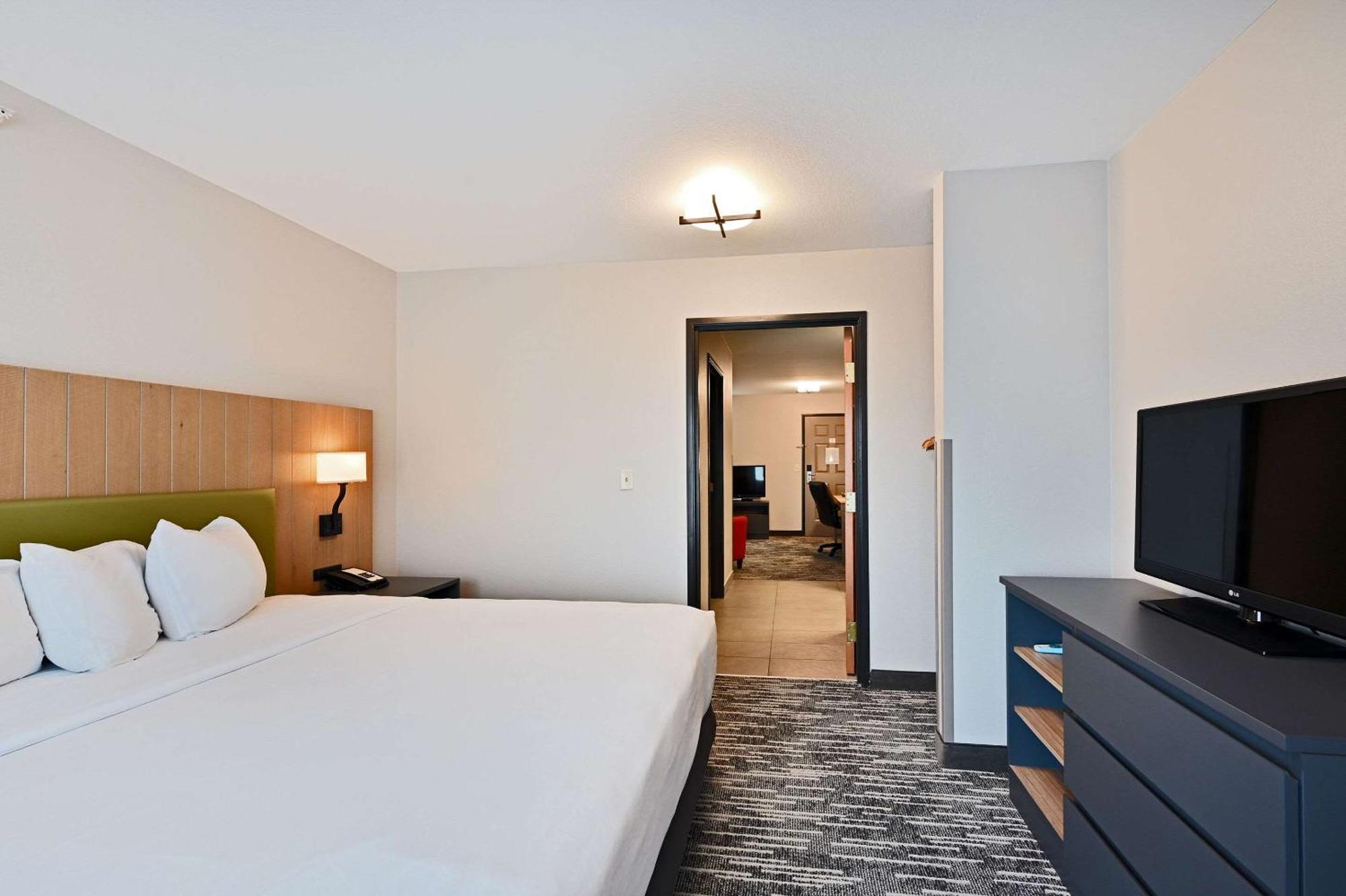 Country Inn & Suites By Radisson, Bloomington-Normal Airport, Il Exteriér fotografie
